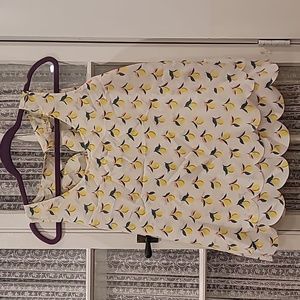 Women size medium Maison Jules lemon sleeves blouse.